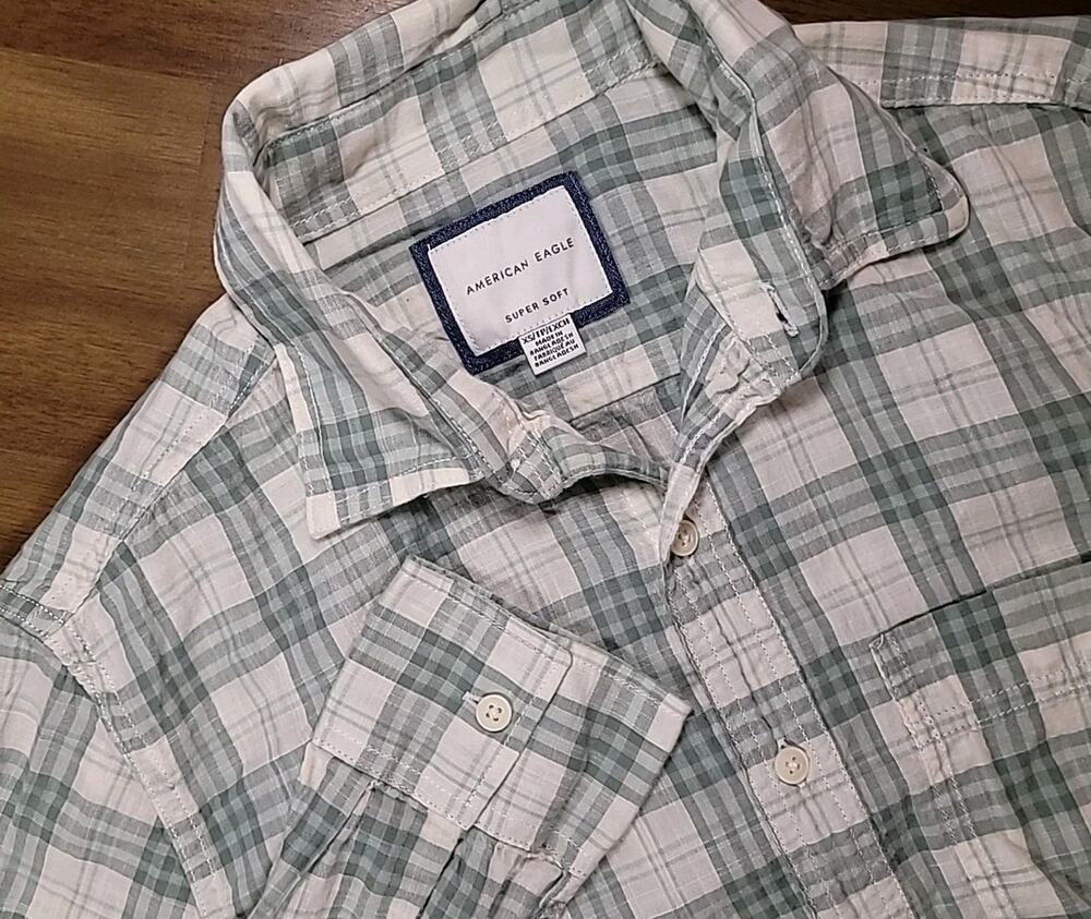 American Eagle Mens Button Down XS Green Check Long Sleeve Super Soft Shirt
